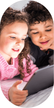 Kids-watching-tablet